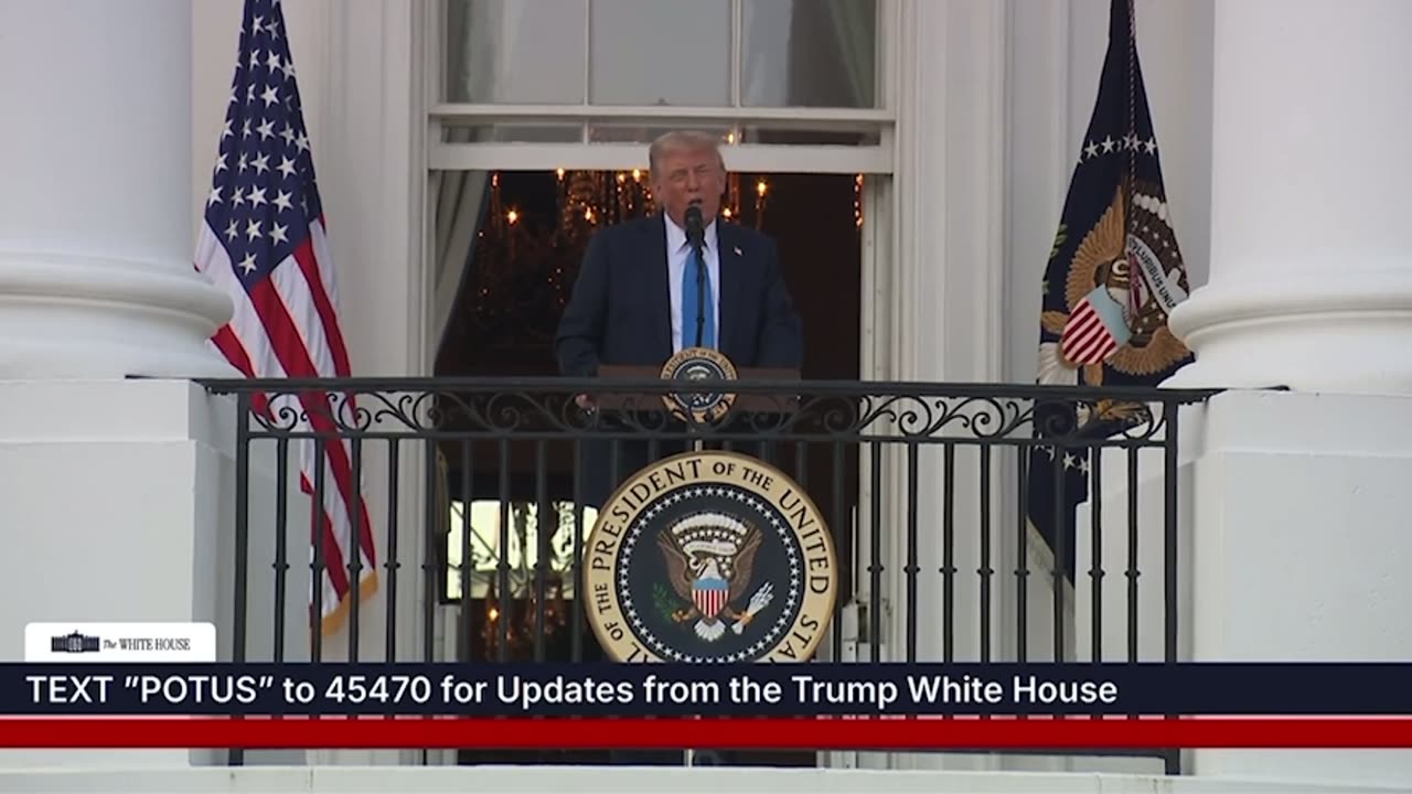 Trump Roasts Biden in Remarks at Summer Soirée Event - "Don't Fall, Please.“