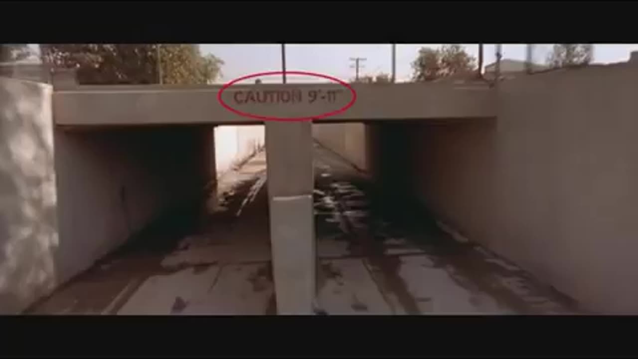 THE TWIN TUNNELS 9/11 WARNING AND BURNING
