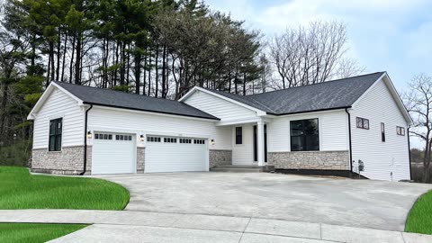 Would You Live in This Beautiful Ranch Home in Delavan, Wisconsin?