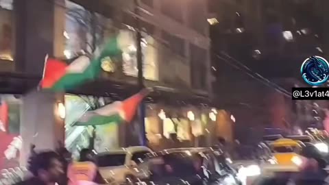 Hamas Supporters in Vancouver were seen blocking traffic on the busiest day of the year for taxis.