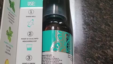 GuruNanda CocoMint Oil Pulling Mouthwash