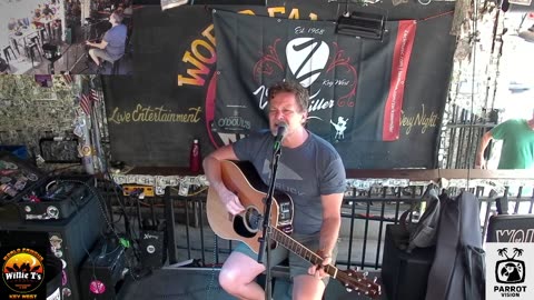 LIVE Music Everyday!