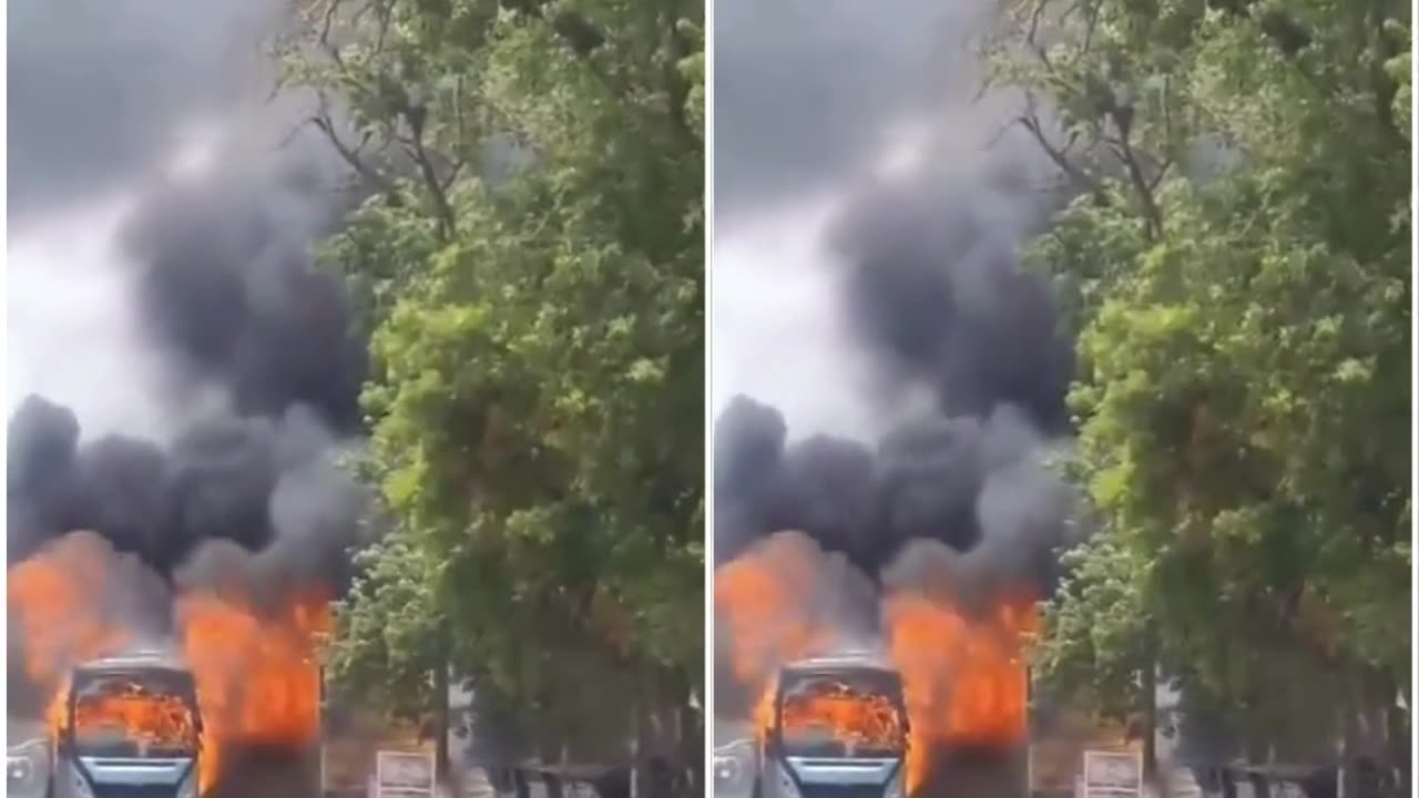 Delhi-Varanasi Volvo Bus Turns Into Fireball in Jaunpur — Shocking Escape for All Passengers!