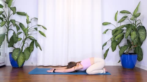 10-Min Yoga to Boost Energy