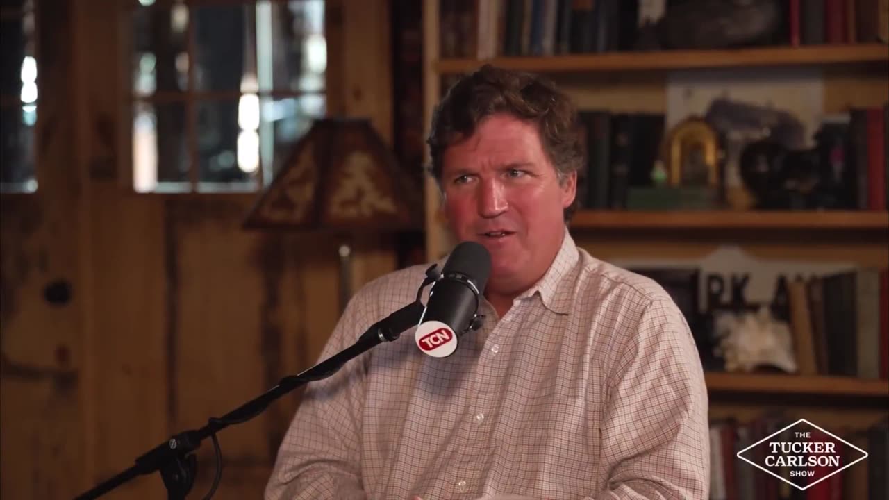 "Every person should be worried about the centralisation of power" (Tucker Carlson)