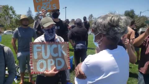 ANTIFA Gets Thrown Out Of Anti-Crime Protest In Oakland By Local Black Residents