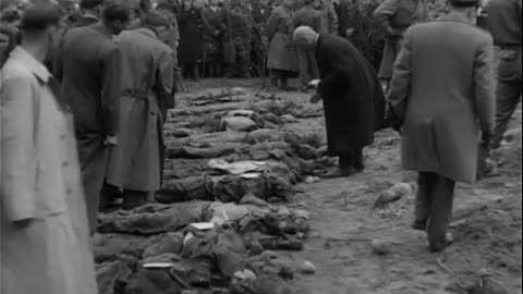 DISINTERMENT, REBUR... - DISINTERMENT, REBURIAL OF RUSSIAN PRISONERS OF WAR, WULFEL ( - 111-adc-4185