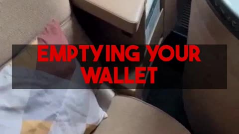 Everyone can fly Business Class & stay 5-Star! Mighty Travels Premium crash courses show...