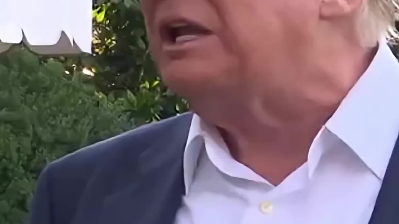 Trump says he'll ＂look at＂ deporting Elon Musk as feud reignites