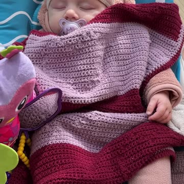 Day 116 – Baby Kayla’s Outdoor Nap Is Pure Cuteness! 🌤️😴