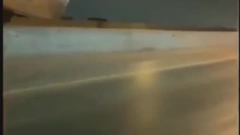 I35 in Fort Worth this morning 100 plus car pile up and several fatalities Pray for them