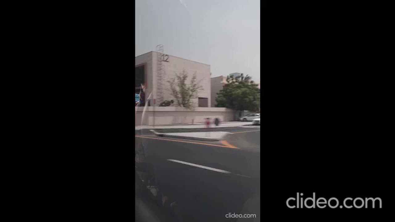 Driving in Dubai