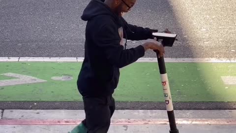 how to steal scooter