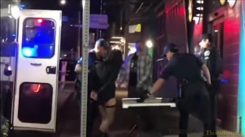 Austin police beat up tranny lol