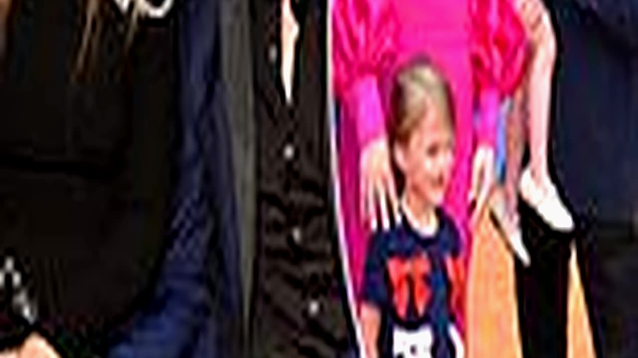 Inside Kelly Clarkson and Brandon Blackstocks Lov