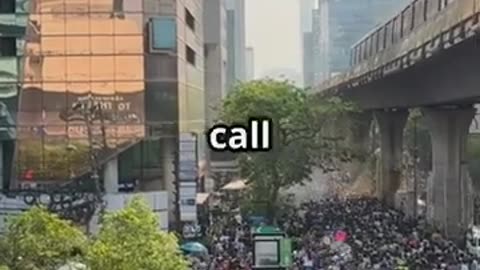 Thousands Demand Thai Prime Minister Resign Over Border Dispute