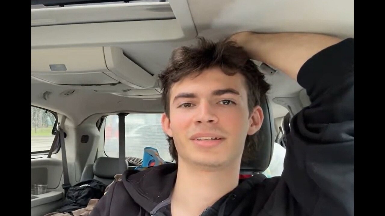 IP2 Stories - Squeeze & Ryan Do a Tokyo Trump Script