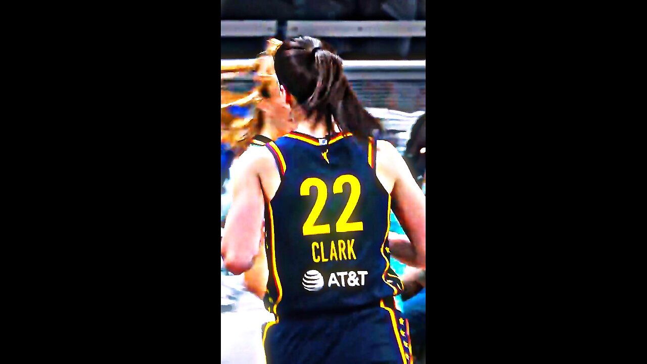 CAITLIN CLARK is BAKC!
