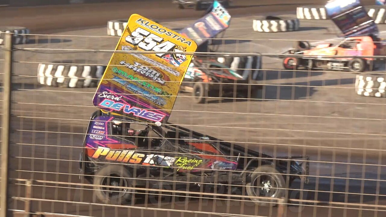 17-05-25 Brisca F1 Heat 1, Adrian Flux Arena
