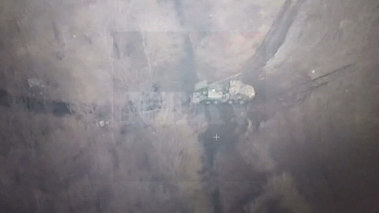 Russian Inokhodets UAV Strike Destroys Ukrainian Bogdana 2S22 Howitzer in Naumovka, Sumy Region