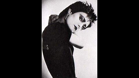 Siouxsie & The Banshees - Switch (Live 1983)