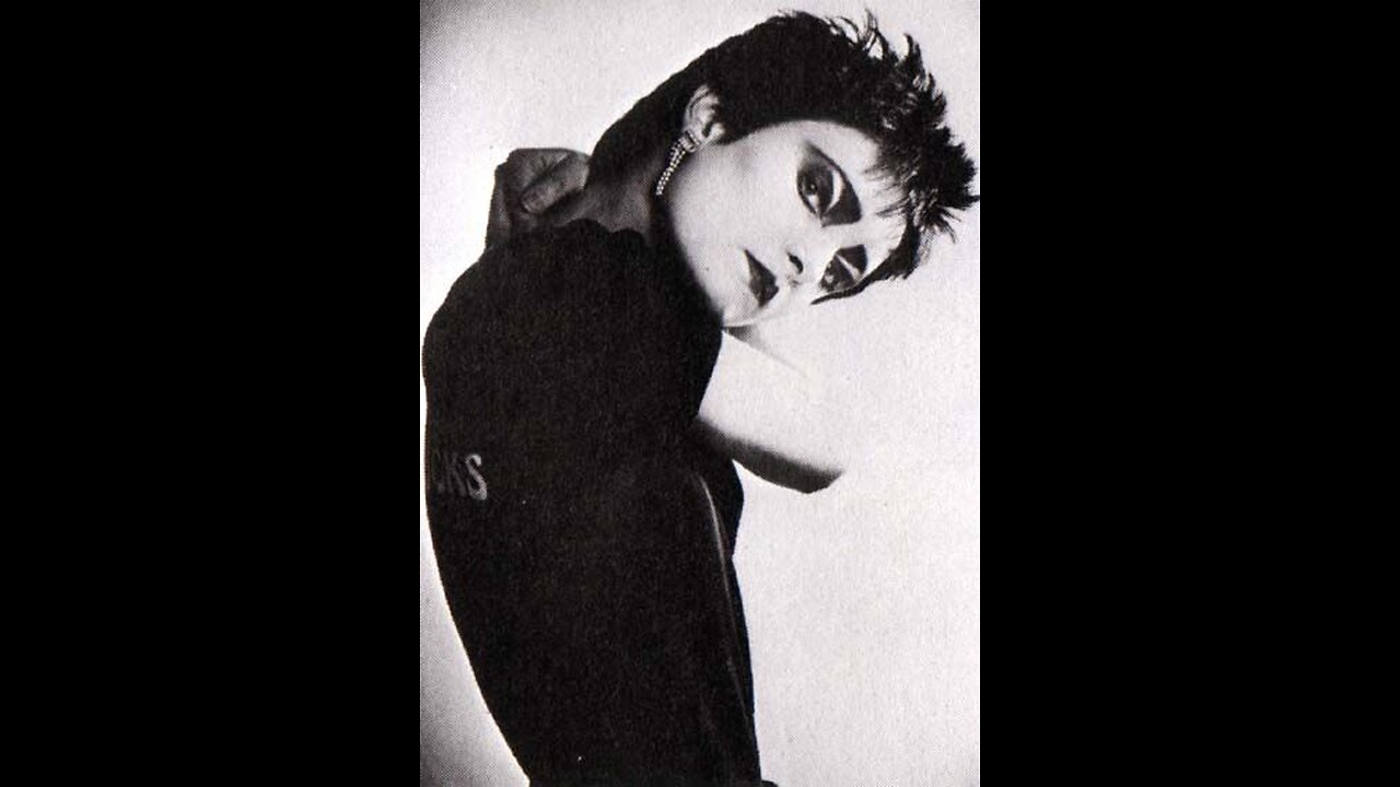 Siouxsie & The Banshees - Switch (Live 1983)