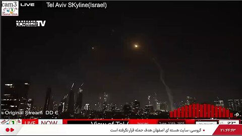 🚨 JUST IN: Iranian missiles directly strike Tel Aviv, Israel. 🇮🇱🇮🇷