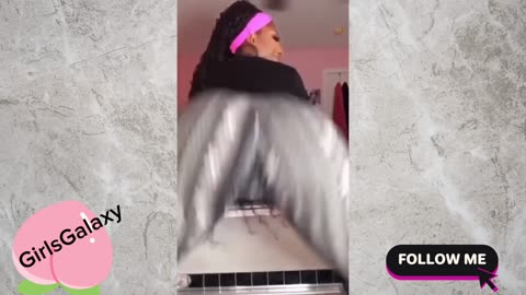 SEXY GIRLS TWERK COMPILATION