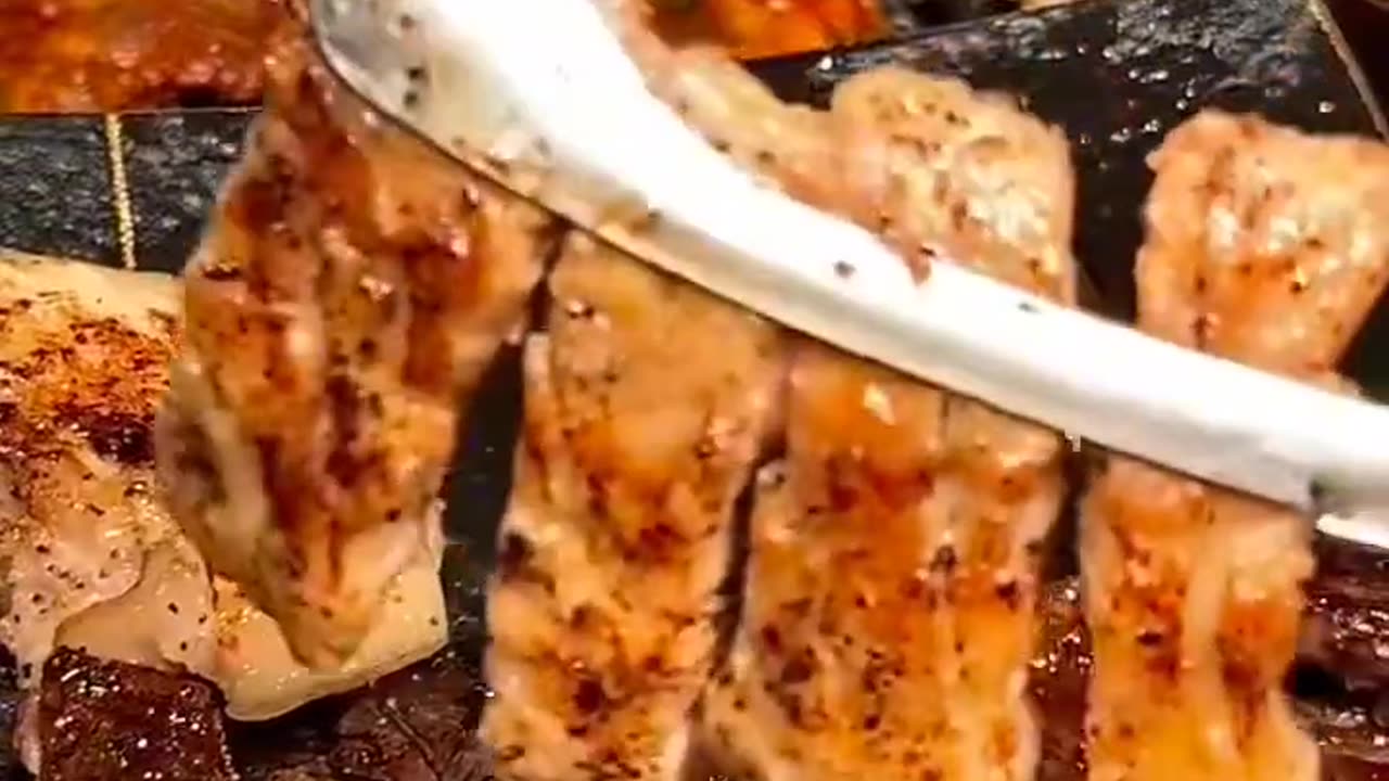 The juicy and glazy steak, grilled perfectly.