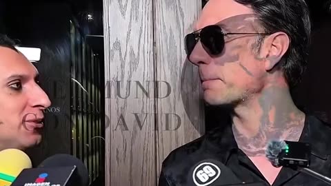#leonardodelozano Inaugura un nuevo local de rock y anuncia posible residencia en México.