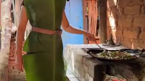 How to solve the age old problem of getting splashed with oil when cooking
