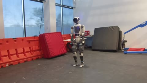 Atlas Robot's Mind-Blowing New Skills! (Boston Dynamics AI Learning)