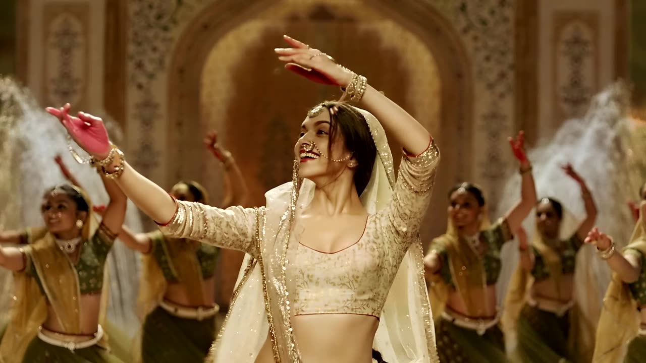 Mohe Rang Do Laal 4K UHD 5.1 Surround Sound _ Bajirao Mastani _