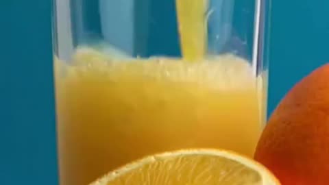Garmiyo Mai Santara Khaane Ke Fayde
