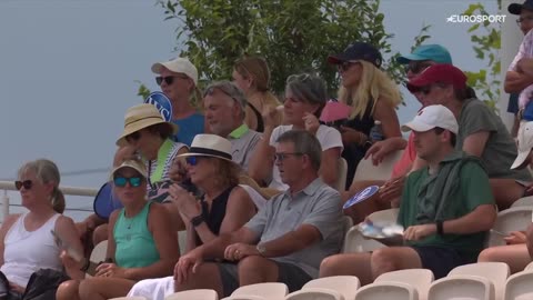 Tennis player collapsed on the court due to the hot weather