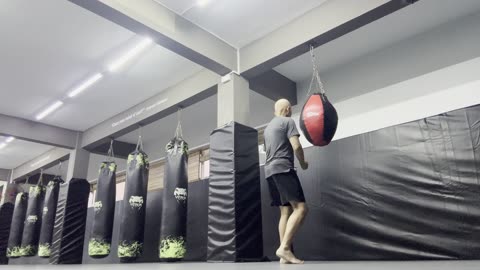 Vacation in Mauritius 🇲🇺 . Shape Sports Club Grand Baie - Axe Kicks. July 3 2025
