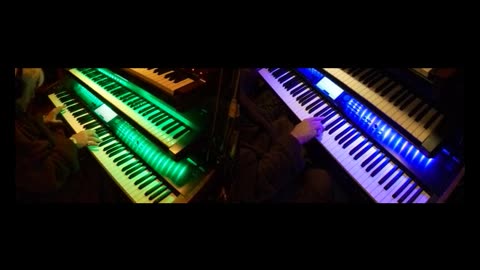 Blues Groove 11 by Tom Main