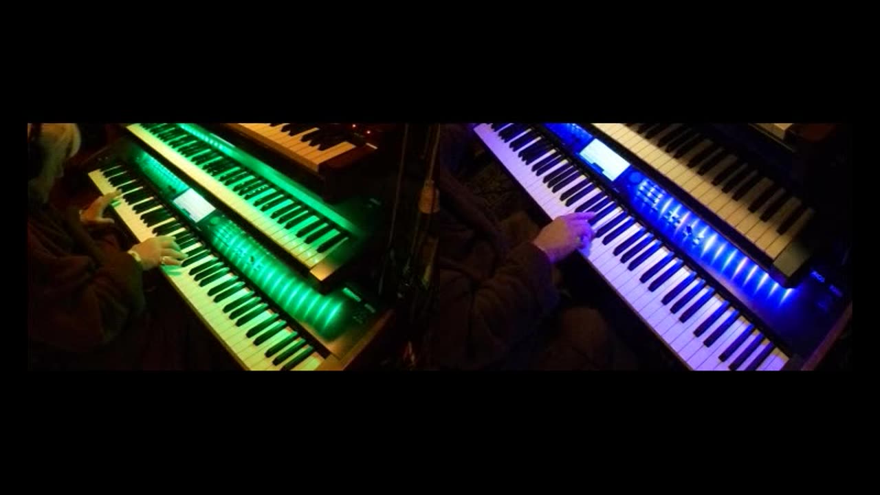 Blues Groove 11 by Tom Main