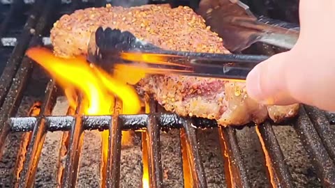 I Tried a New Way to Cook Steak and WOW!