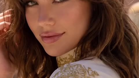 This Gold Embroidered Look Turns Heads 2026 #summerstyle #denimshorts #fashionlook #trend2026 #ootd