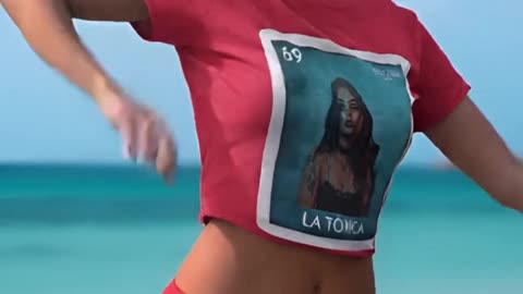 Rock the beach vibe with this La Toxica shirt – Are you ready to turn heads? #BeachStyle #LaToxica
