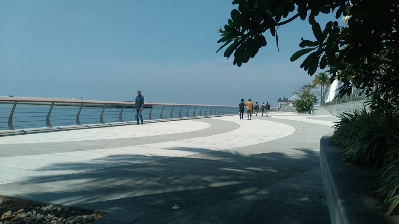 Best walking path for evening walking