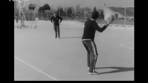 Lección 6 - Repaso (22 de Febrero, 1975) "Lecciones con... Emiliano y Buscató"