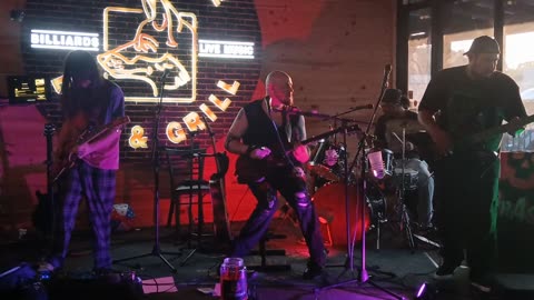 Maggot Brain cover Live