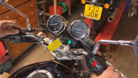 Kawasaki Zephyr ZR750C1 🔧 | Fuel Tap Swap & Fix Guide