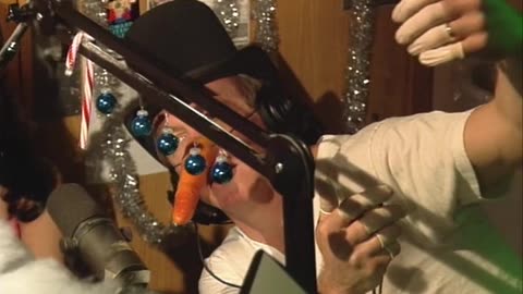 Christmas Tickle Contest - 1994