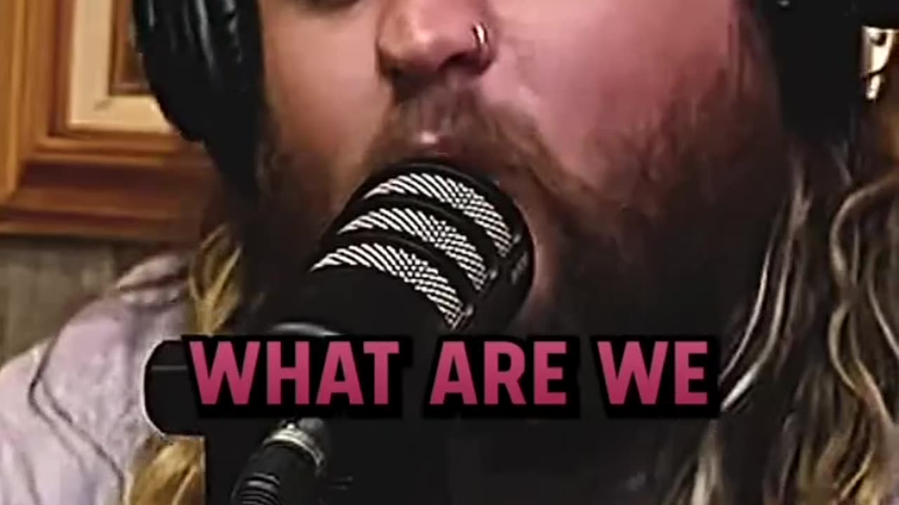 lady in congress is apparently suing Starbucks