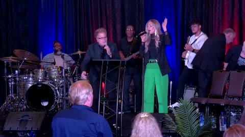 Glory In America Houston Day 2 Evening Session- Dr. Brett & Marianne Watson & "ALL THE SPEAKERS!"