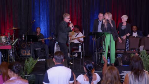 Glory In America Houston Day 2 Evening Session- Dr. Brett & Marianne Watson & "ALL THE SPEAKERS!"