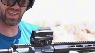 Bad AR-15 Training: How NOT to Clear a Double Feed #tacticalgear #military #army #2ndamendment